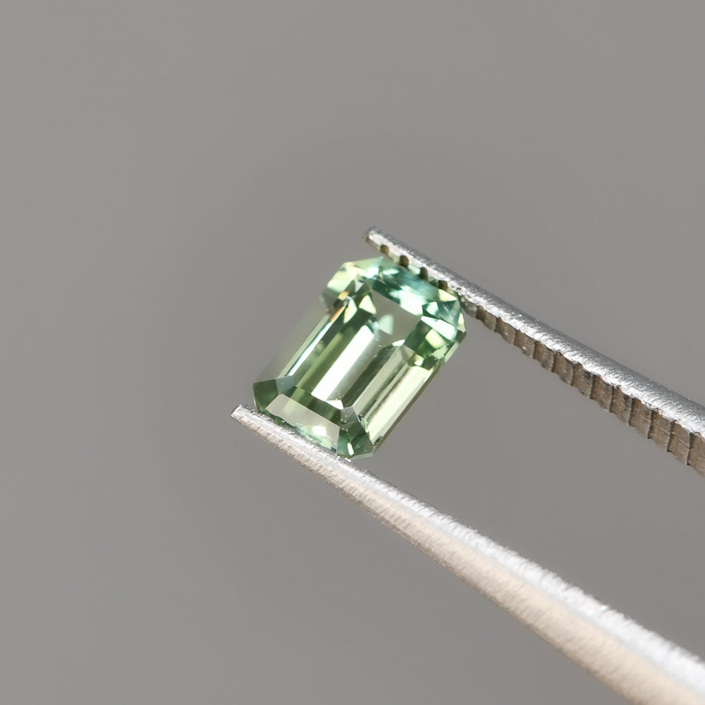 Australian Sapphire Emerald 0.77ct Pale Green