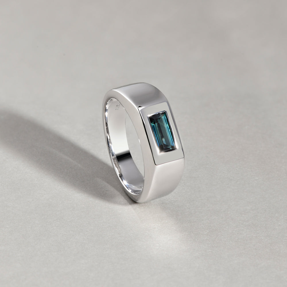 Avery Ring