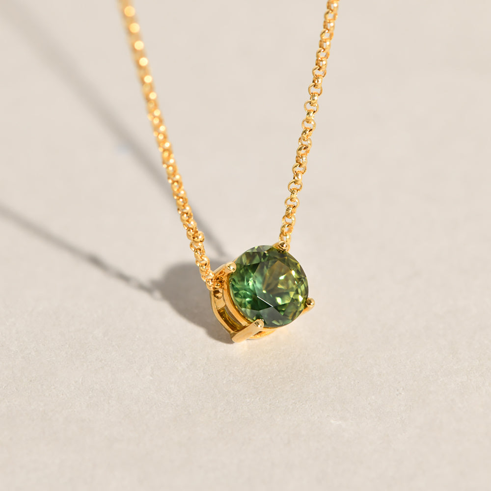 Maira Round Necklace