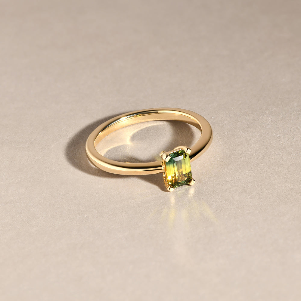 Maira Emerald Ring