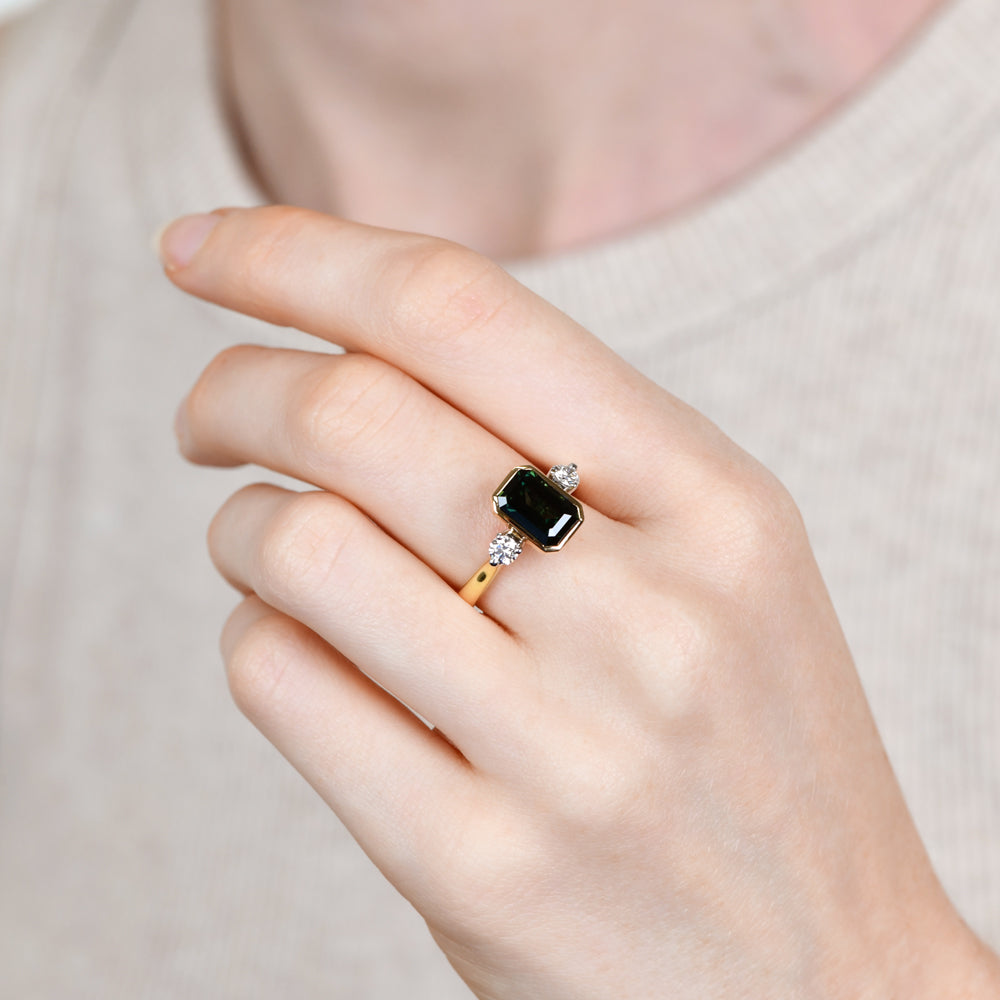 Elandra Emerald Ring