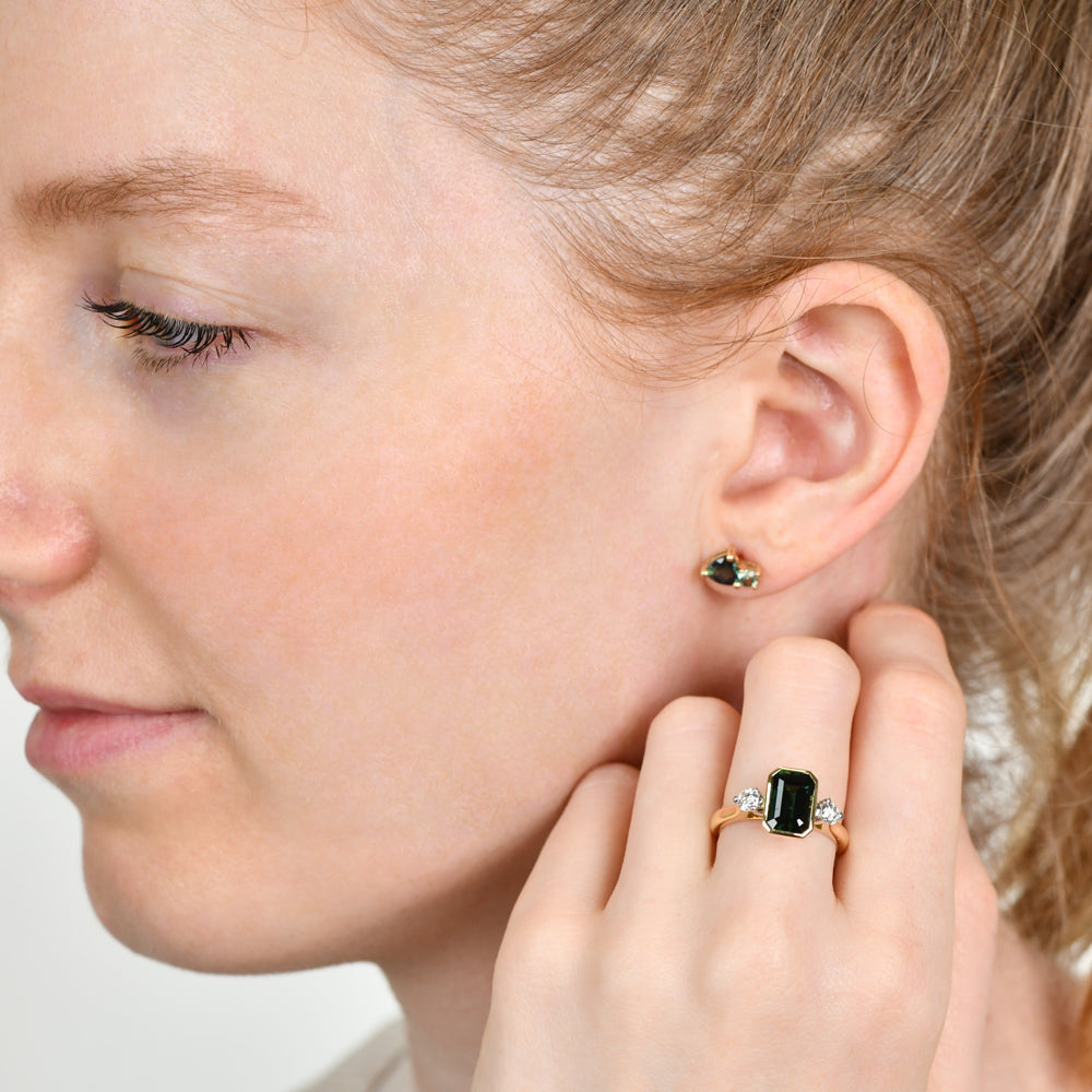 Elandra Emerald Ring