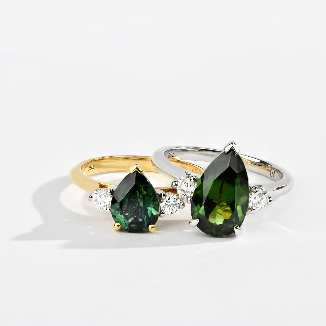 Sapphire Engagement Rings: Proposing on Christmas