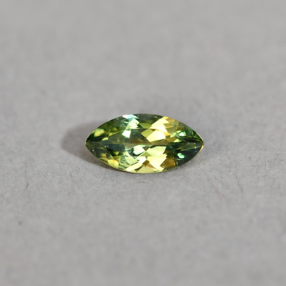 Australian Sapphire Marquise 1=1.70ct Yellow Green Parti