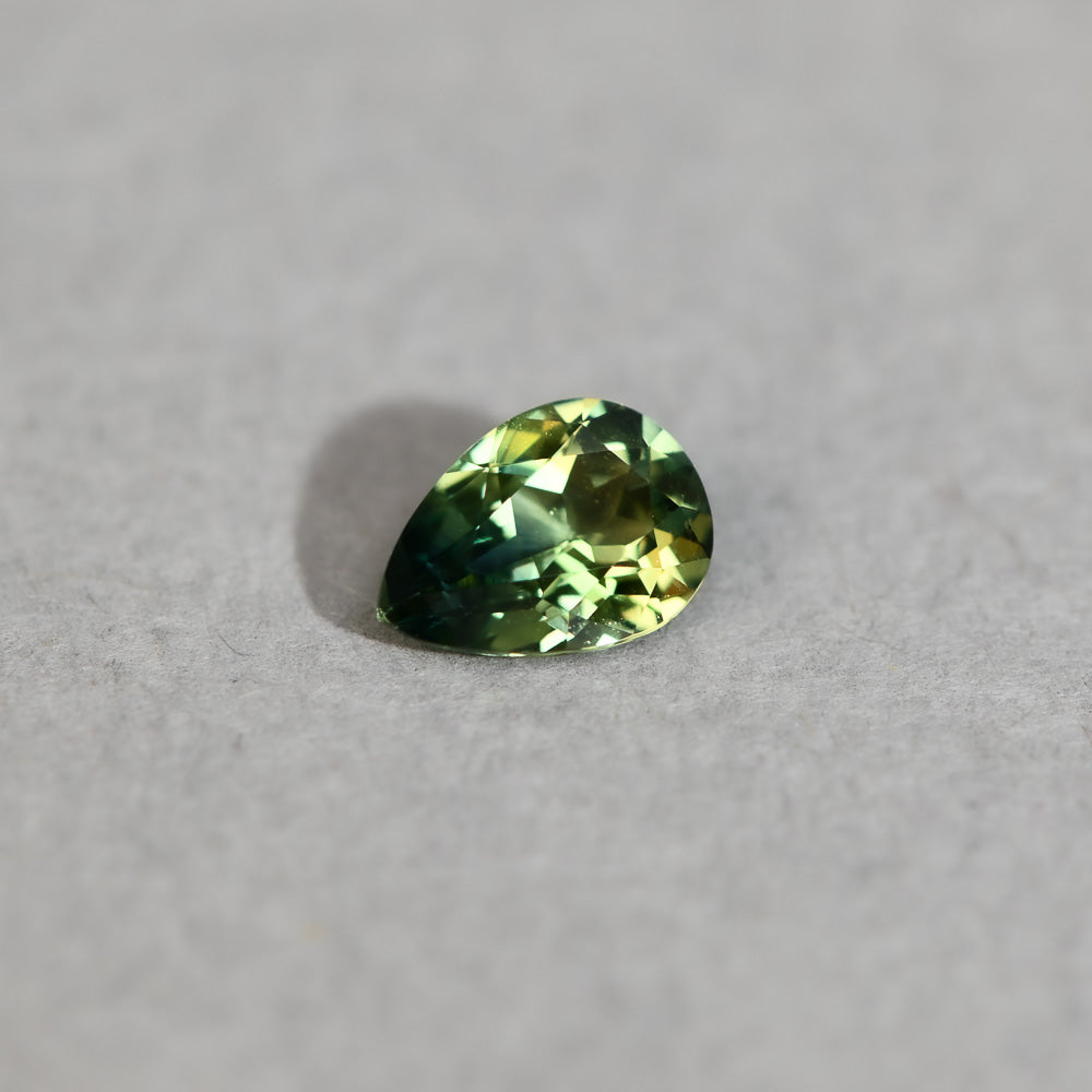 Australian Sapphire Pear 1=0.79ct Green Teal Parti