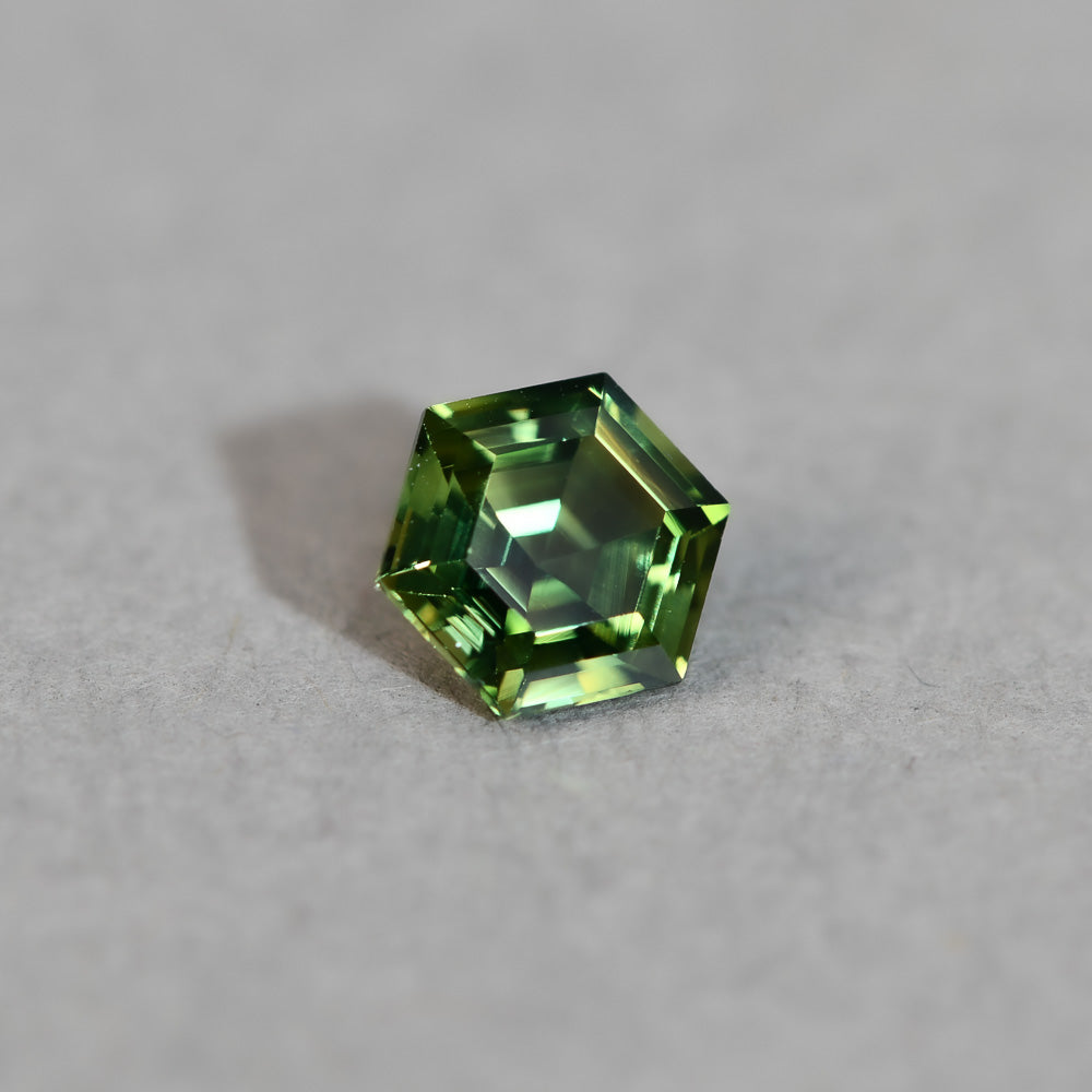 Australian Sapphire Hexagon 1=1.36ct Green