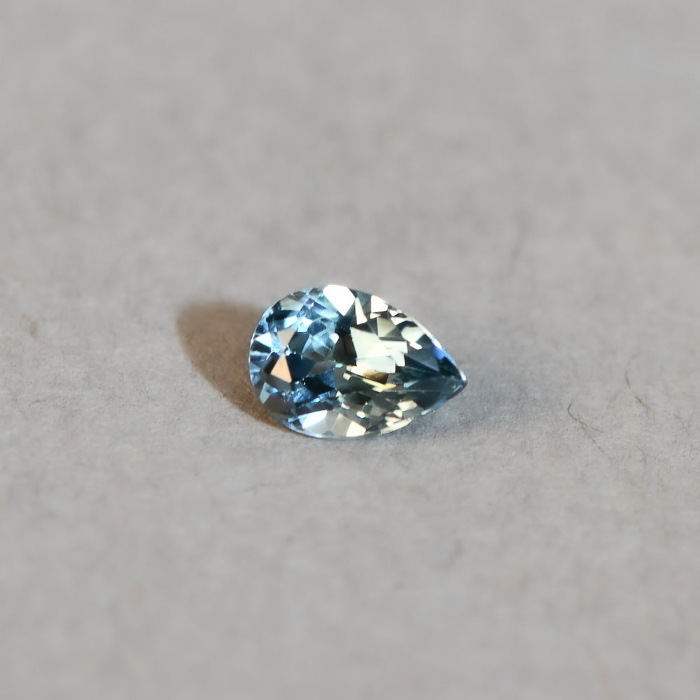 Australian Sapphire Pear 1=0.52ct Pale Blue