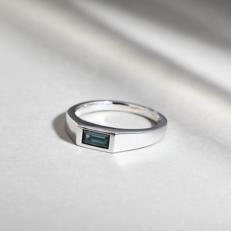 Avery Ring