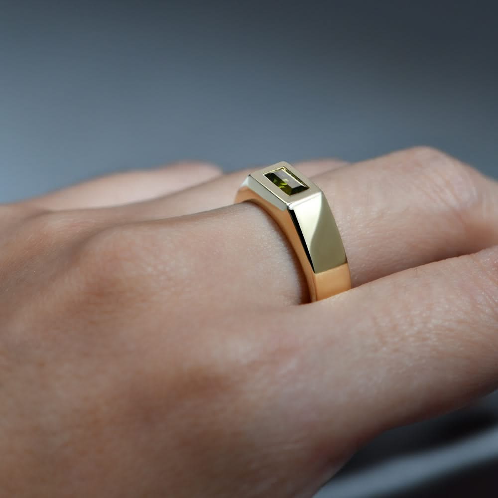 Avery Ring