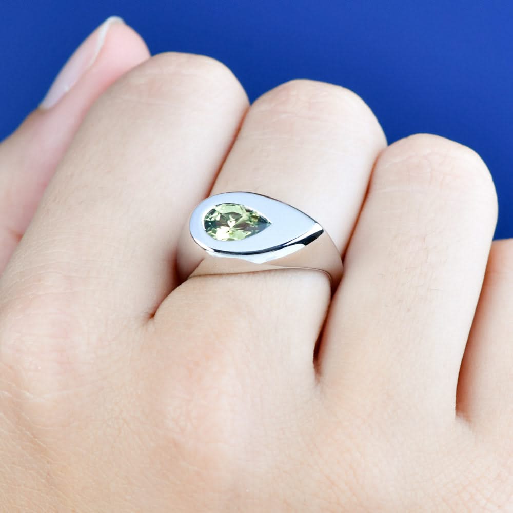 Avery Ring