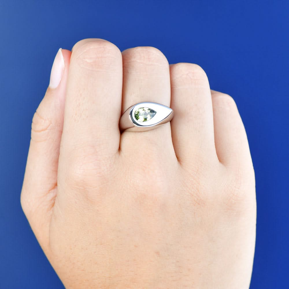 Avery Ring