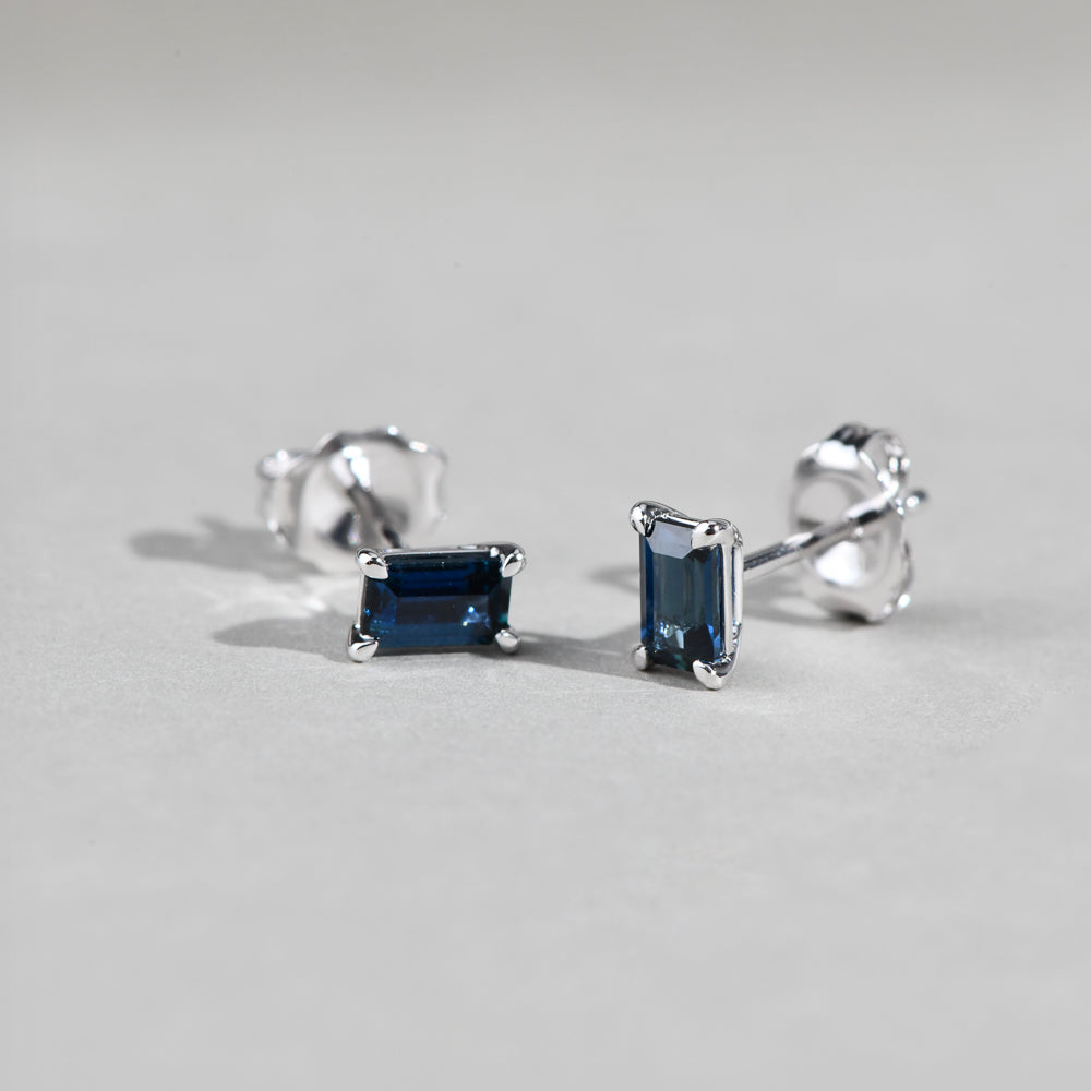 Melba Emerald Earrings