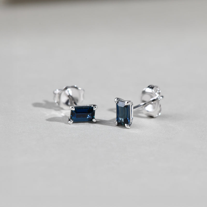 Melba Emerald Earrings