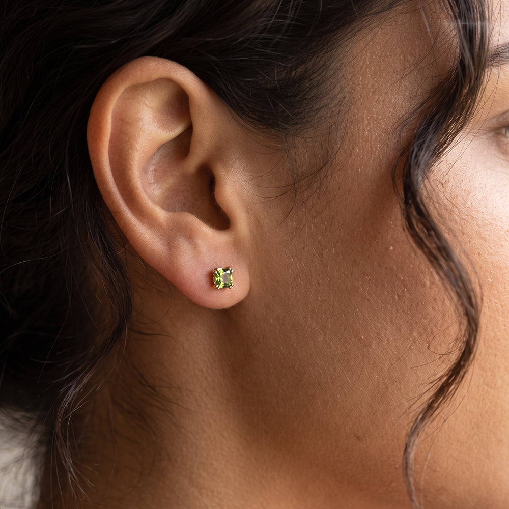 Melba Square Emerald Earring