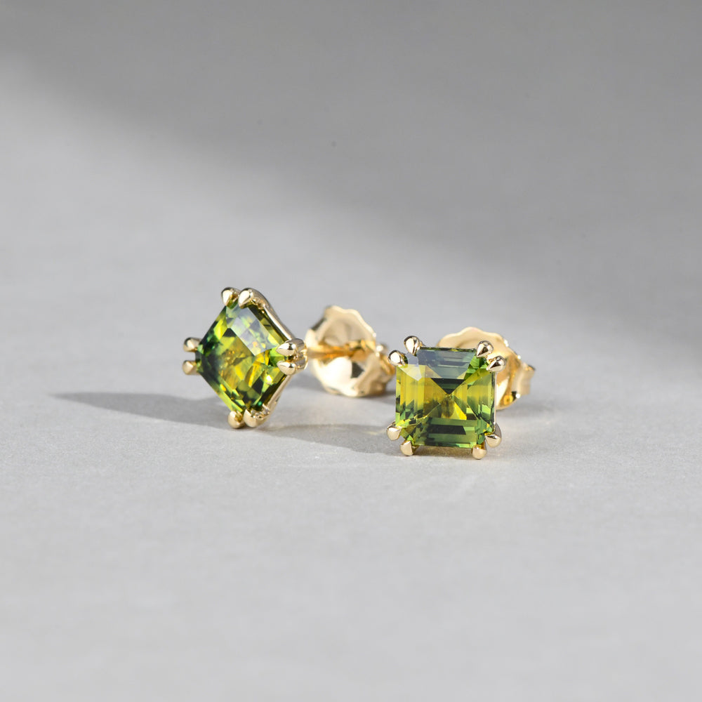 Melba Square Emerald Earrings