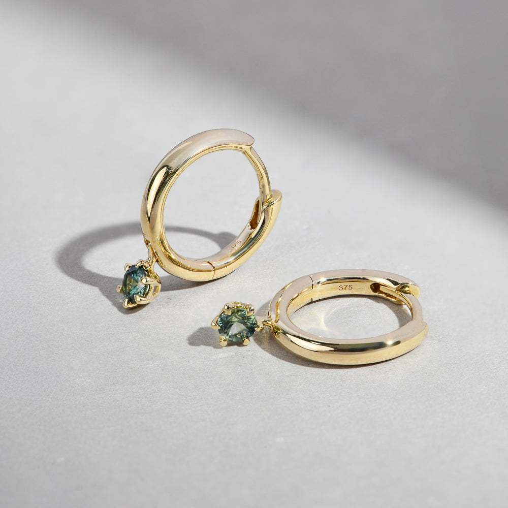 June Round Earrings