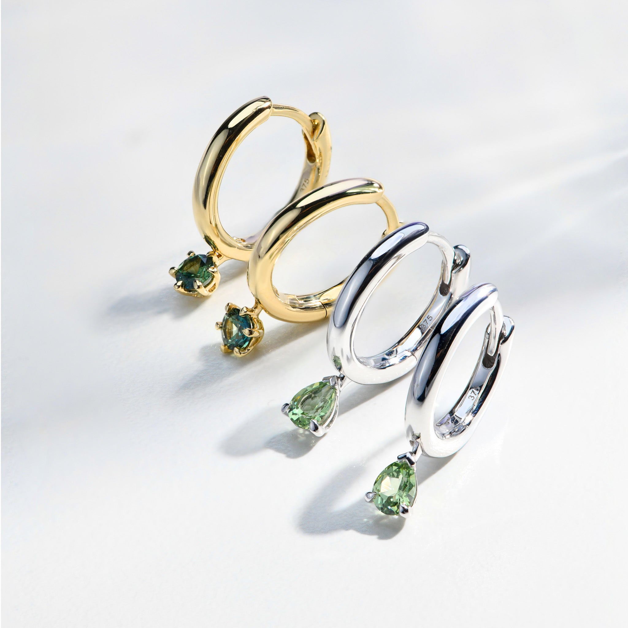 June Round Earrings