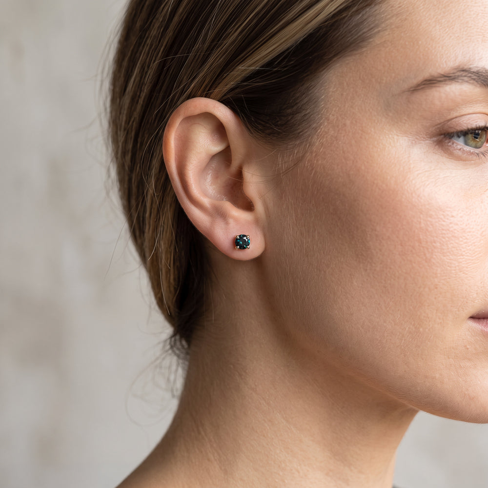 Melba Round Earrings