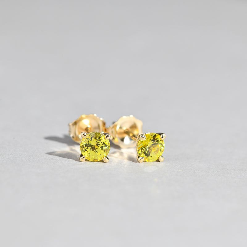 Melba Round Earrings