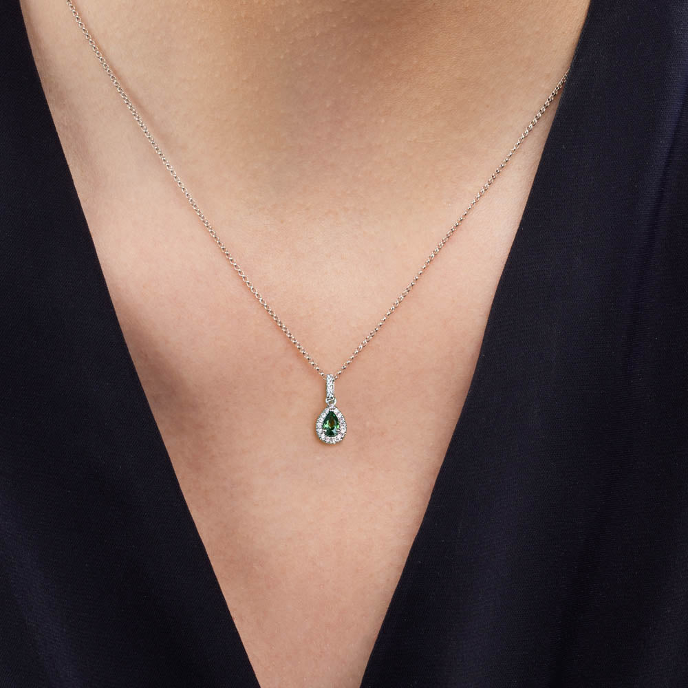 Clarissa Pear Necklace