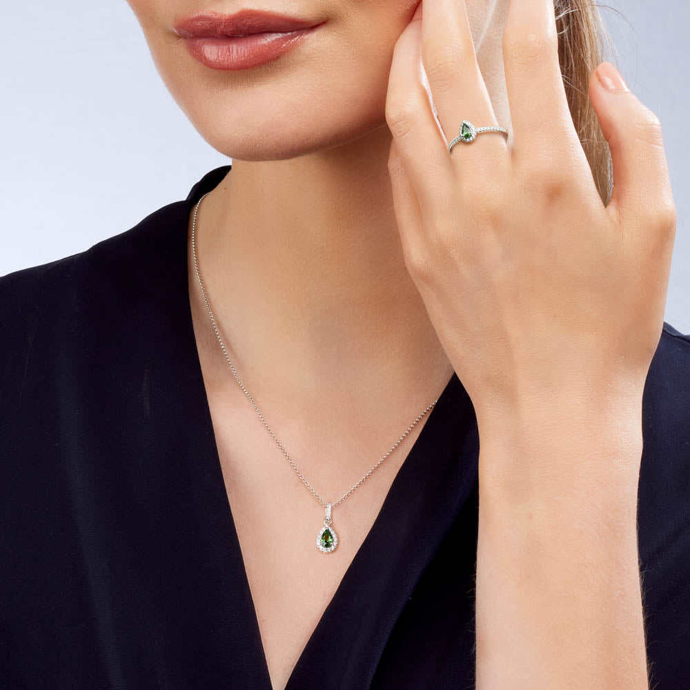 Clarissa Pear Necklace