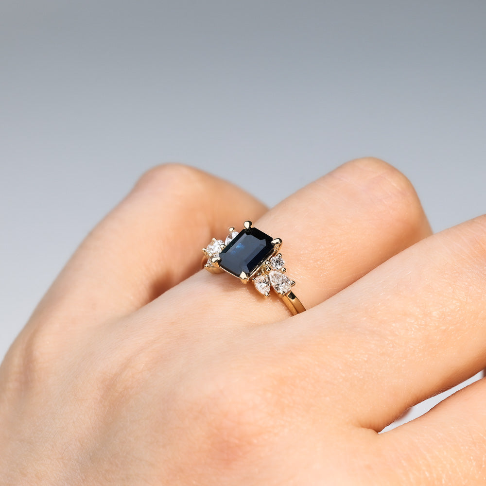Aurelia Emerald Ring