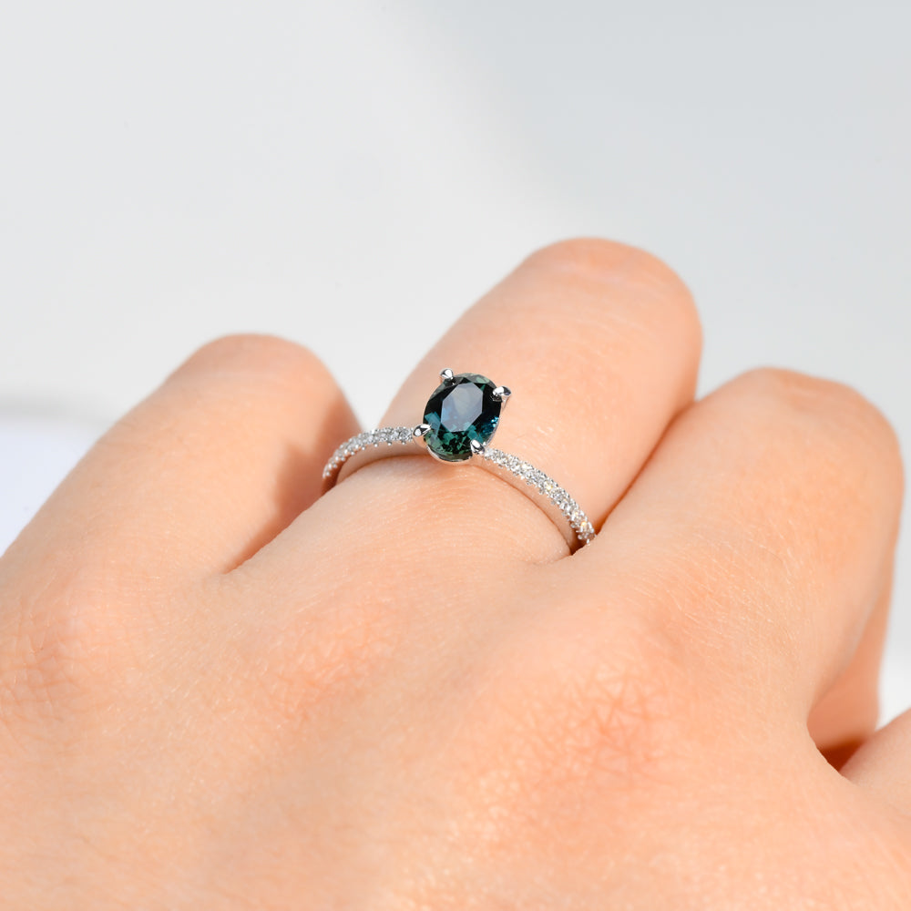 Rowan Oval Ring