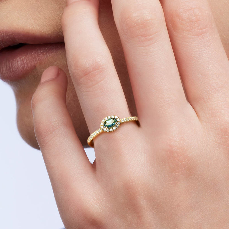 Clarissa Oval Sapphire Ring