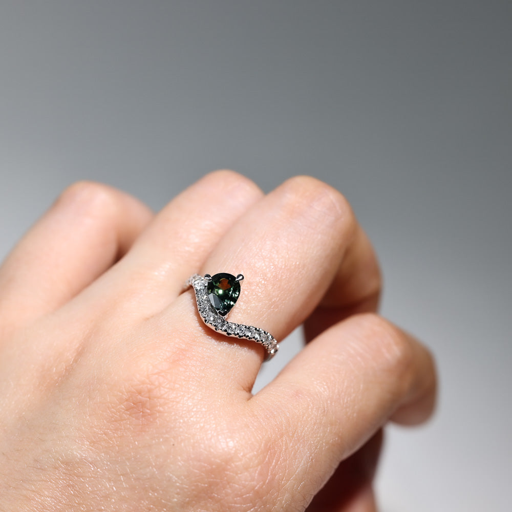 Elysia Pear Ring