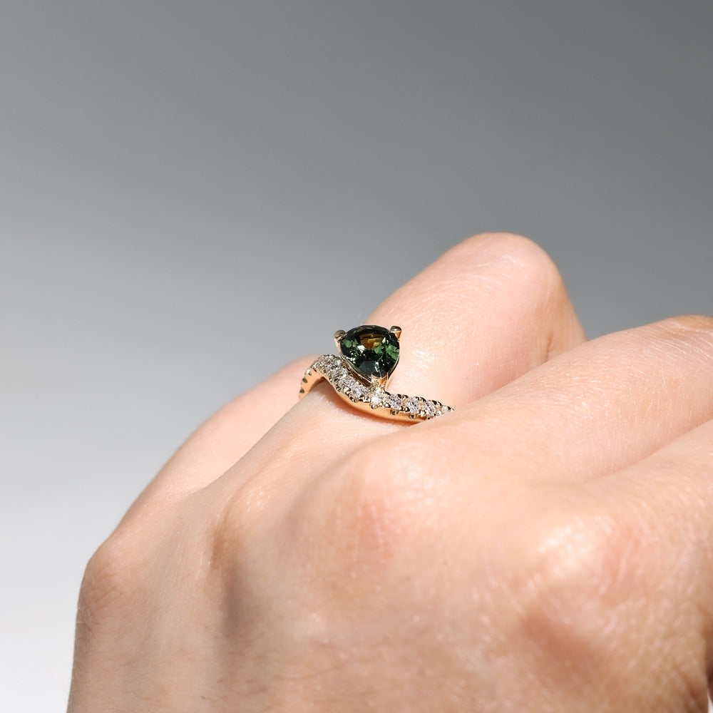 Elysia Pear Ring