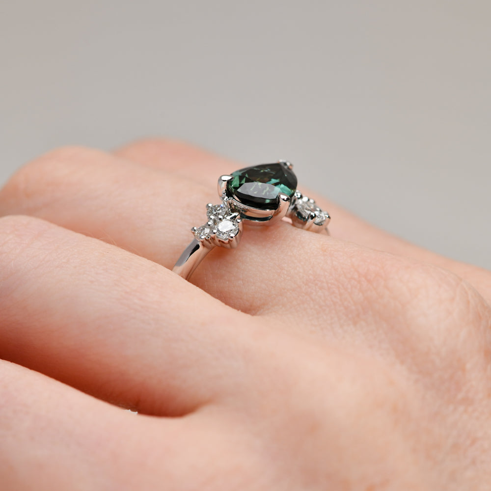 Aurelia Ring