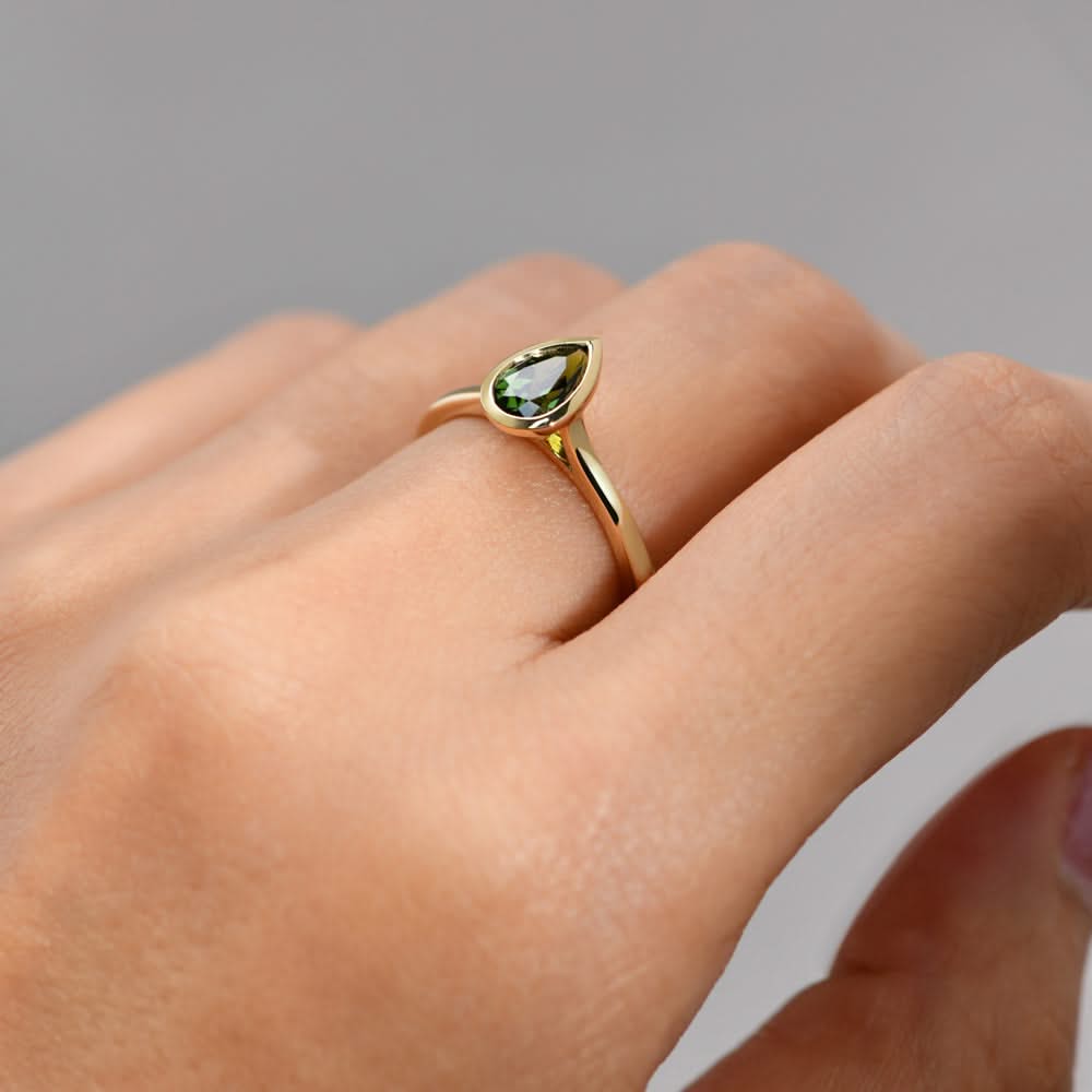 Adelia Ring