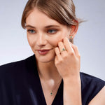 Clarissa Ring
