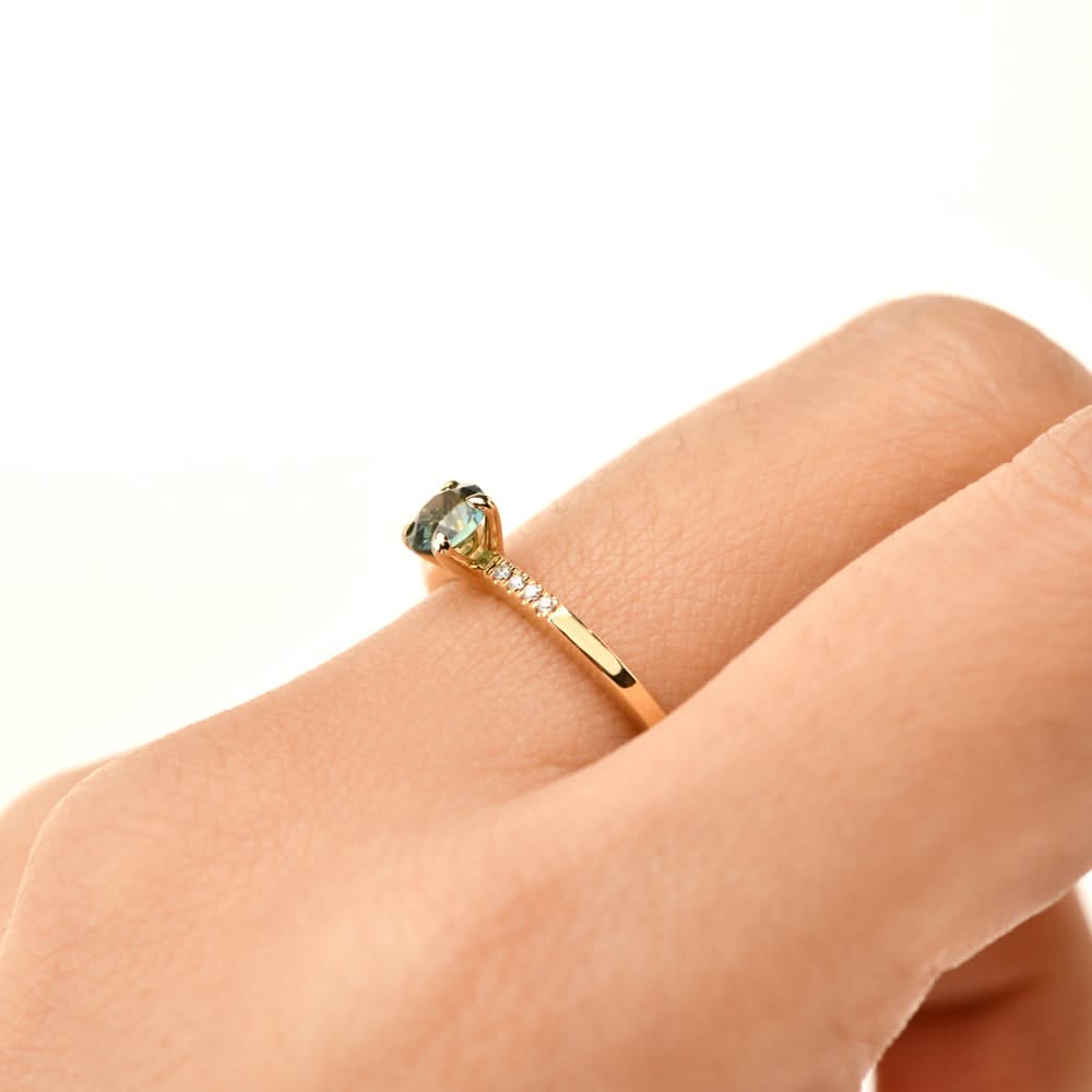 Lucie Ring