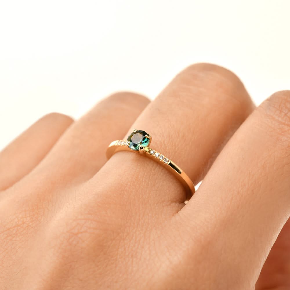 Lucie Ring