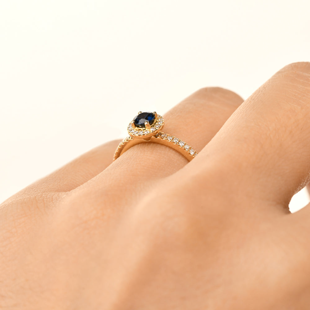 Clarissa Round Ring