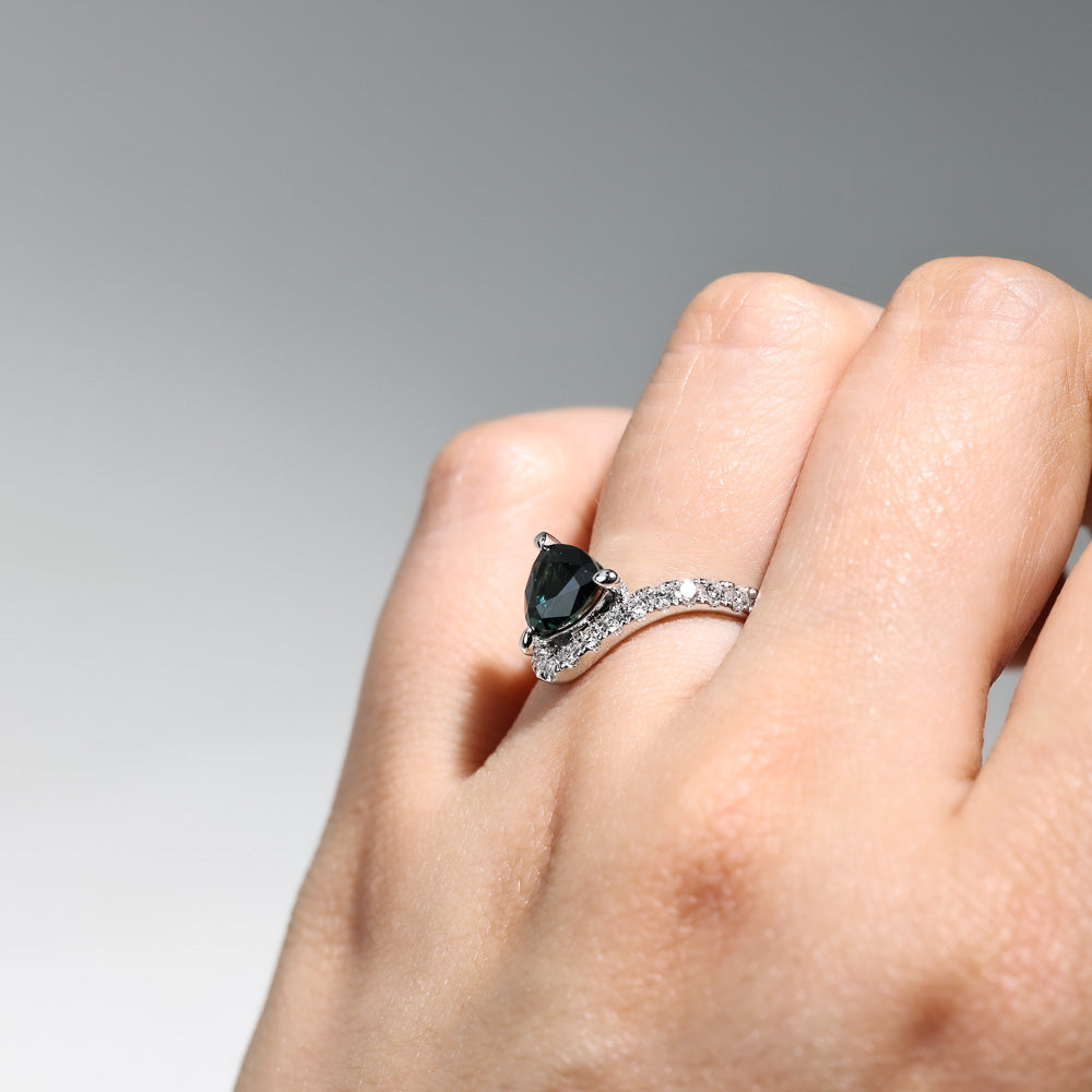 Elysia Trilliant Ring