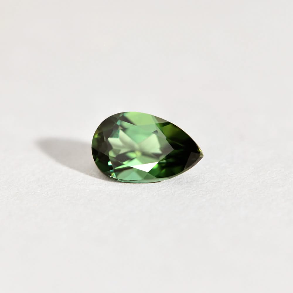 Australian Sapphire Pear 1 Greenish Teal