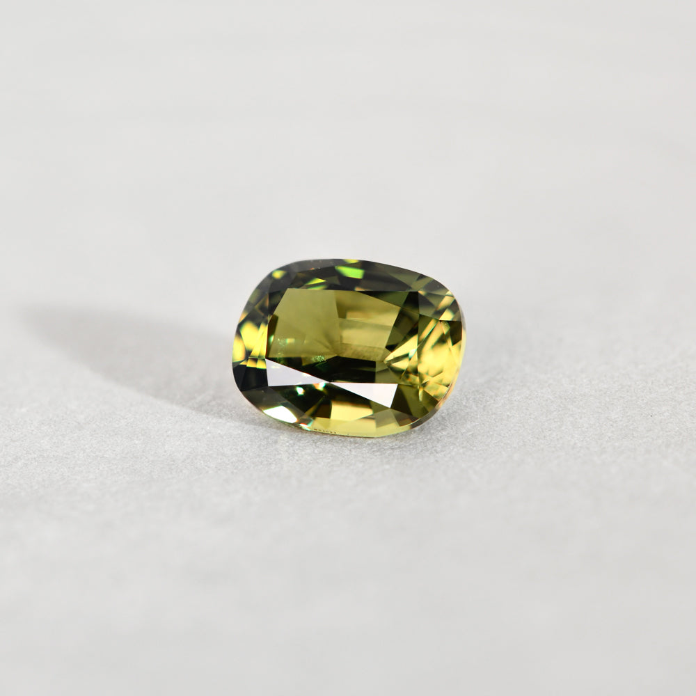 Australian Sapphire Cushion 1 Olive NH 
