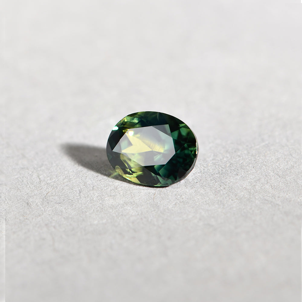 Australian Sapphire Oval 1 Parti