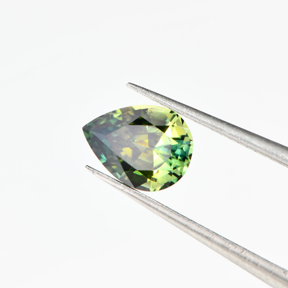 Australian Sapphire Pear 1.5 Parti