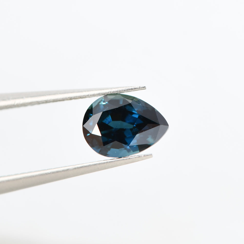 Australian Sapphire Pear 1.7 Blue