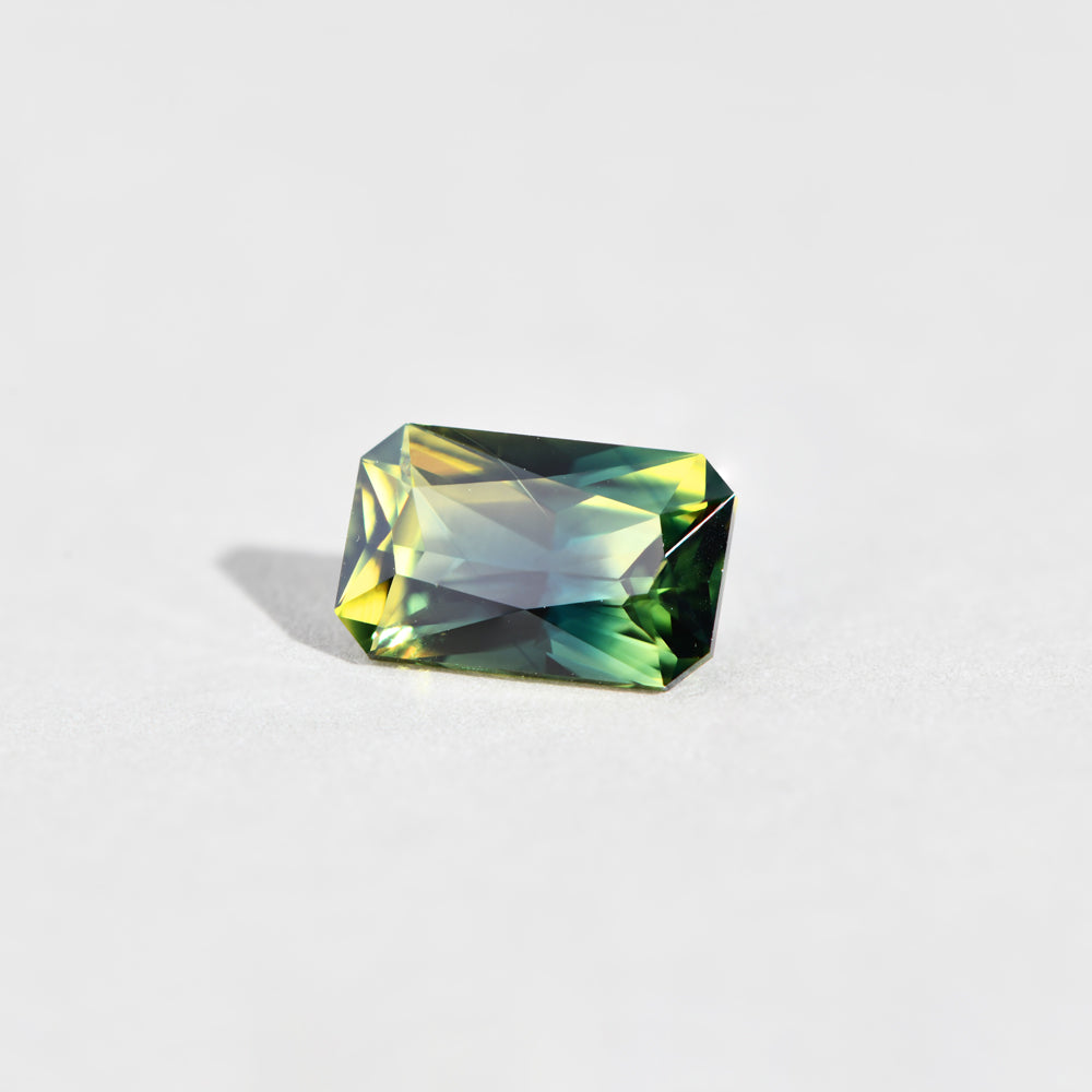 Australian Sapphire Radiant 2.01 Parti NH 