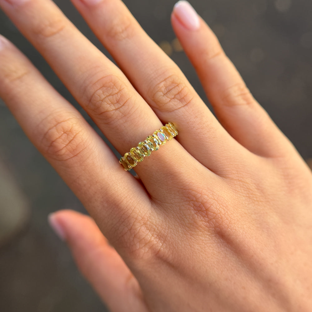 Maddox Ring