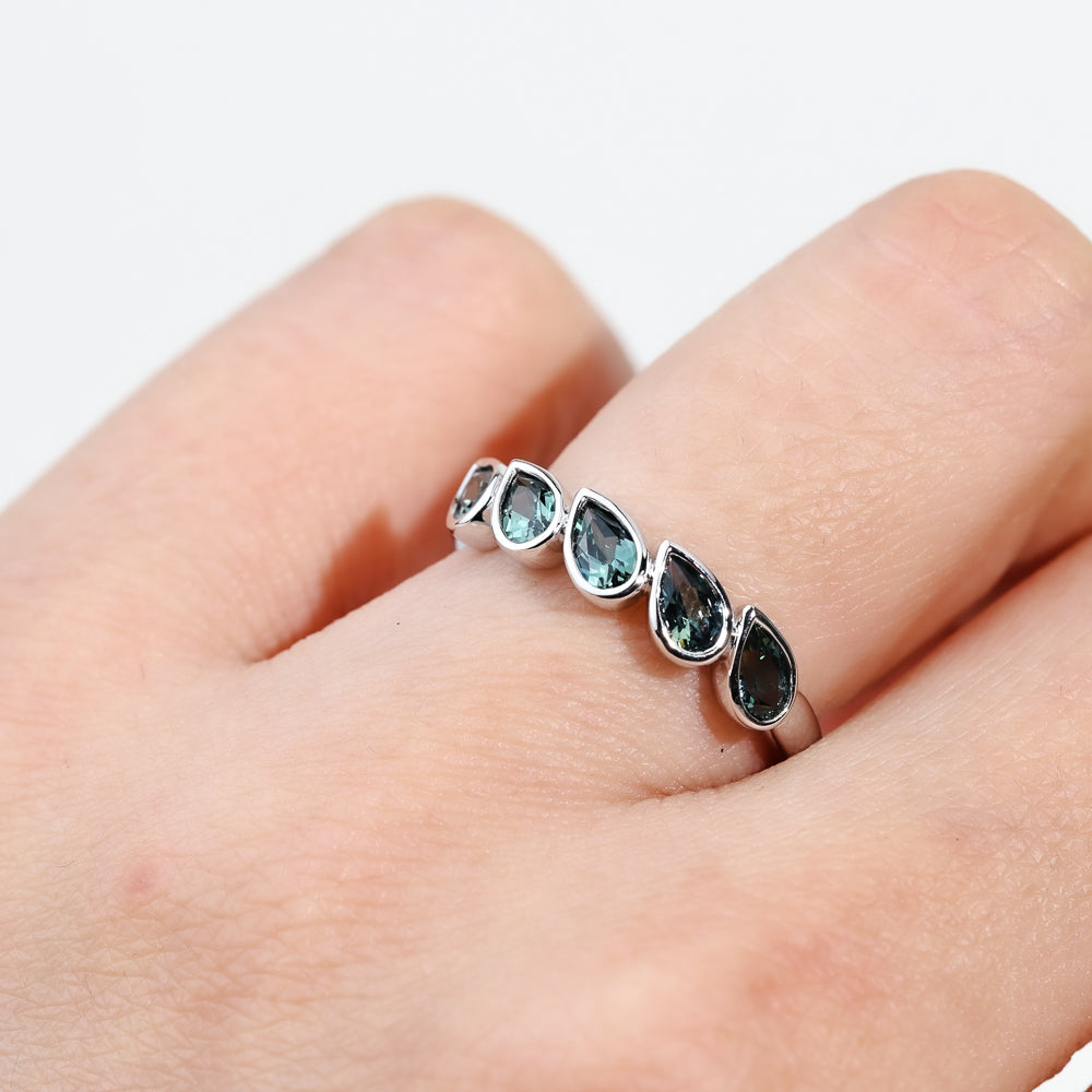 Etta Ring