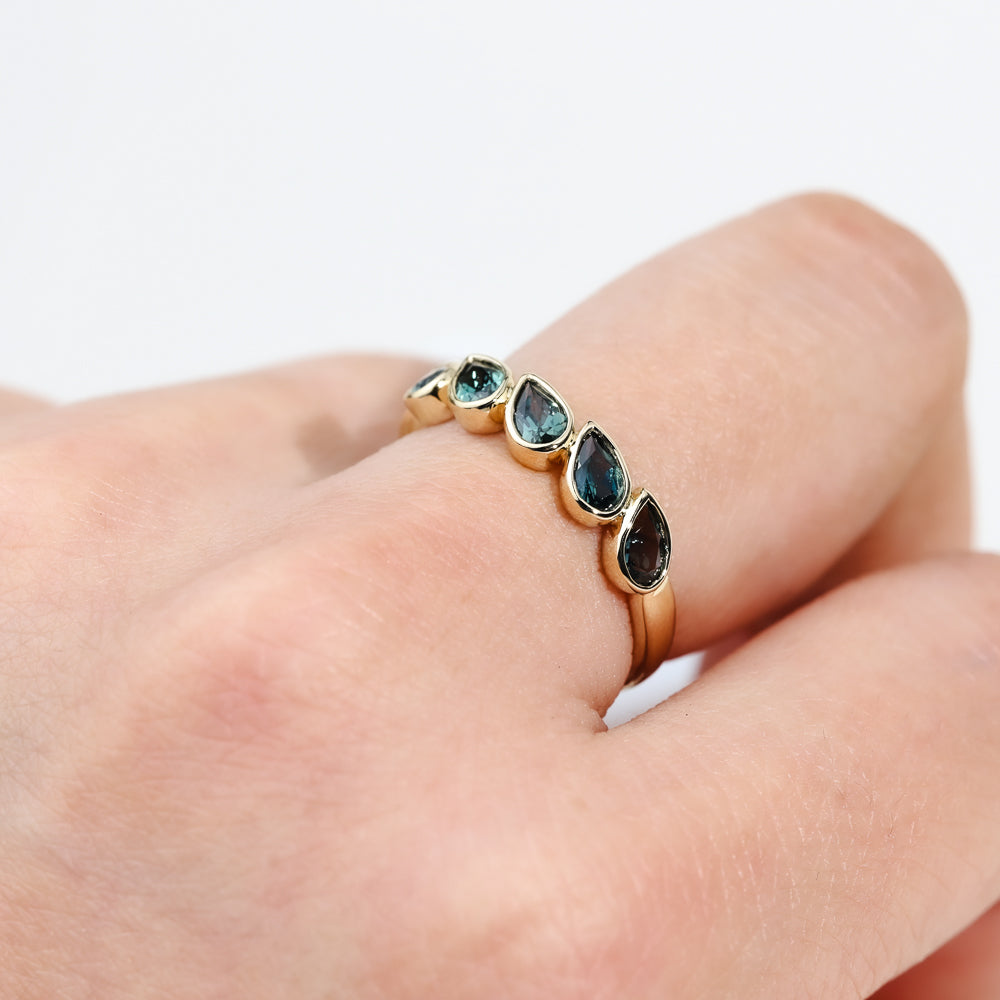Etta Ring