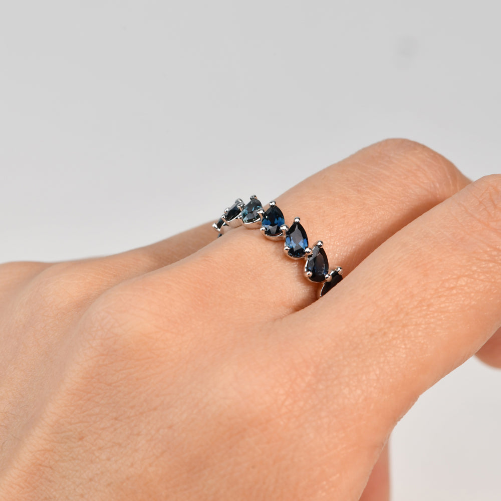Novena Ring