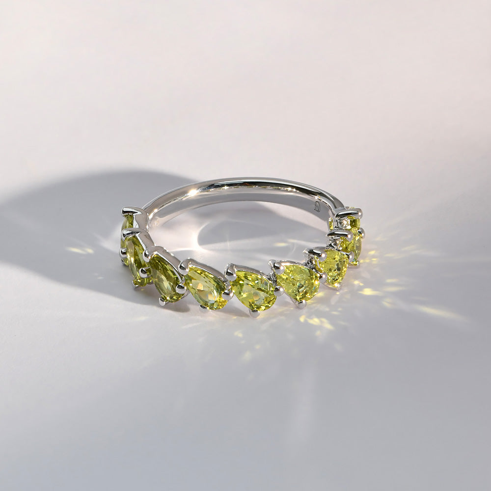 Novena Ring