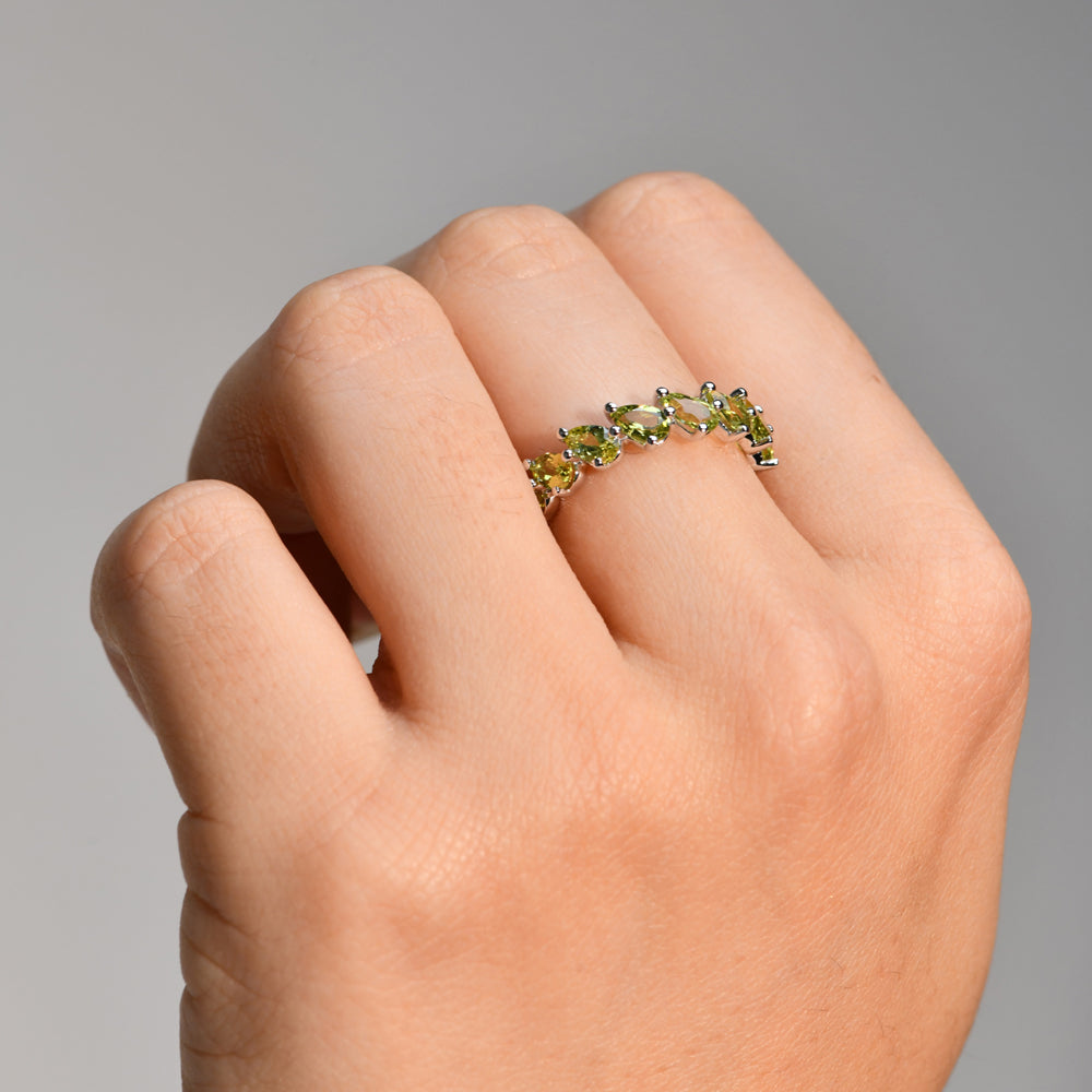 Novena Ring