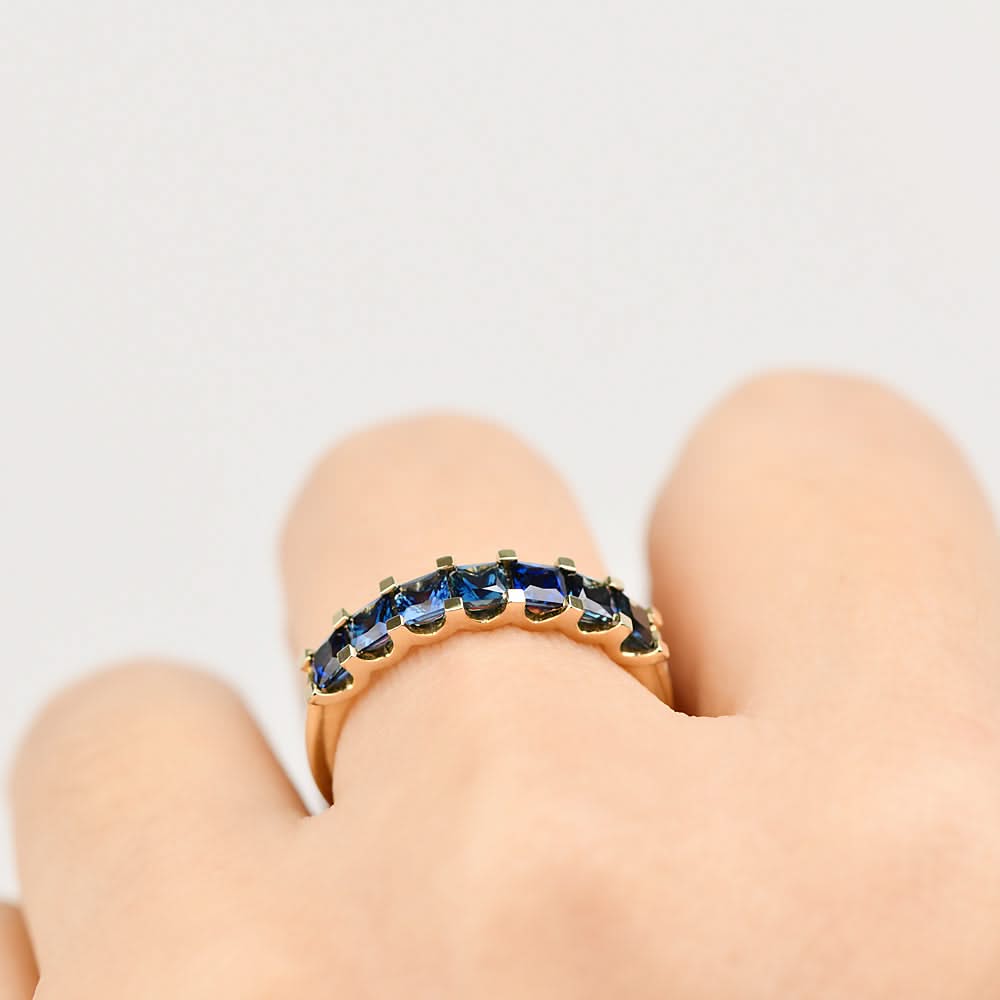 Iris Ring